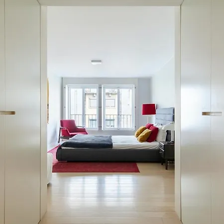 Plum Guide - Candy Apple Apartment